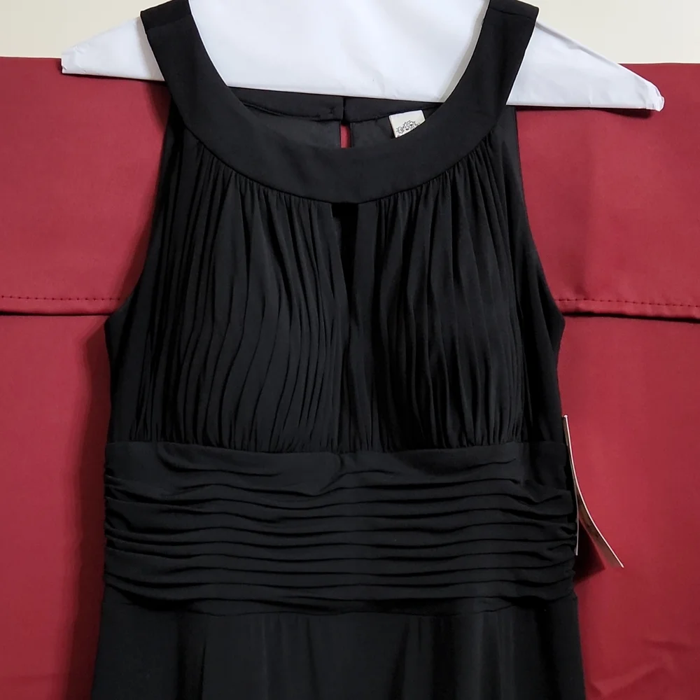 Sangria. Missy Black dress Sz 12 - Picture 3 of 8